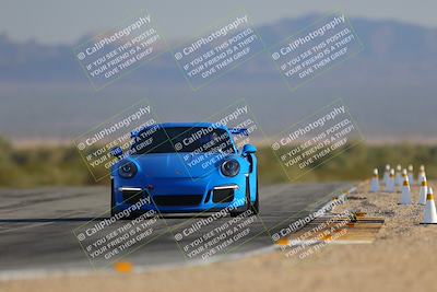 media/Dec-03-2023-Speed Ventures (Sun) [[63e011f1de]]/3-Red Group/Session 1 (Back Straight Braking Zone)/
